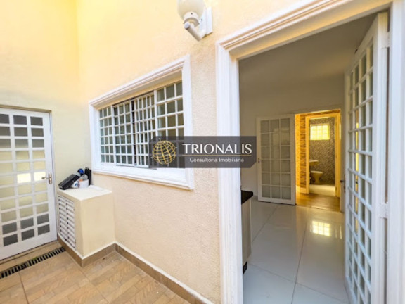 Imagem Casa com 2 Quartos à Venda, 297 m² em Vila Petrópolis - Atibaia