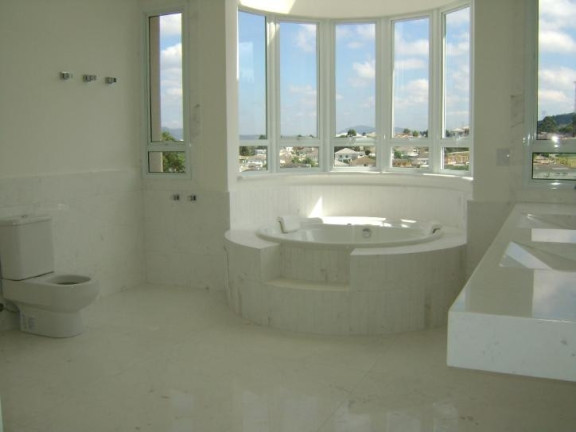 Imagem Casa à Venda, 1.210 m² em Alphaville Imagem Casa à Venda, 1.210 m² em Alphaville