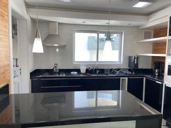 Imagem Apartamento com 3 Quartos para Alugar, 135 m² em Centro - Balneário Camboriú Imagem Apartamento com 3 Quartos para Alugar, 135 m² em Centro - Balneário Camboriú