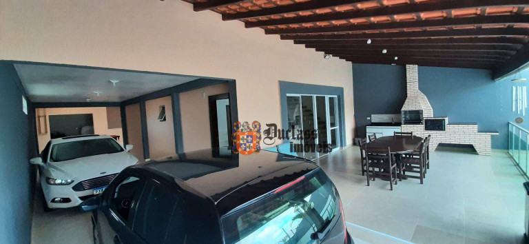 Imagem Sobrado com 5 Quartos à Venda, 340 m² em Balneário Jequitibá - Itanhaém Imagem Sobrado com 5 Quartos à Venda, 340 m² em Balneário Jequitibá - Itanhaém