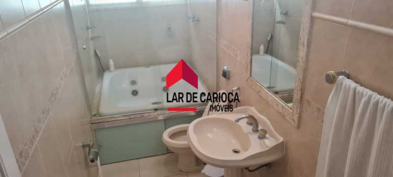 Imagem Apartamento com 3 Quartos à Venda, 265 m² em Copacabana - Rio De Janeiro Imagem Apartamento com 3 Quartos à Venda, 265 m² em Copacabana - Rio De Janeiro