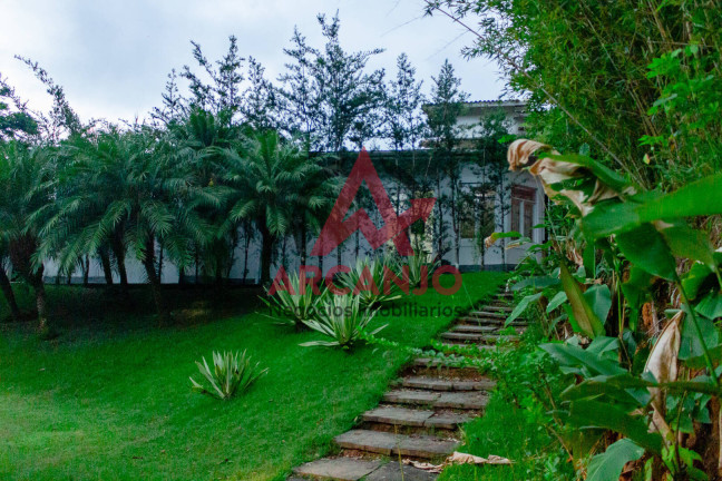 Casa com 6 Quartos à Venda, 800 m² em Praia Da Cocanha - Caraguatatuba