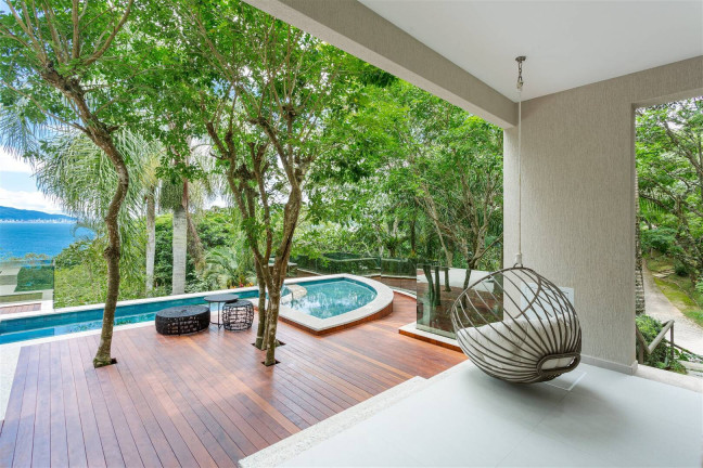 Imagem Casa com 4 Quartos à Venda, 524 m² em Estaleiro - Balneário Camboriú