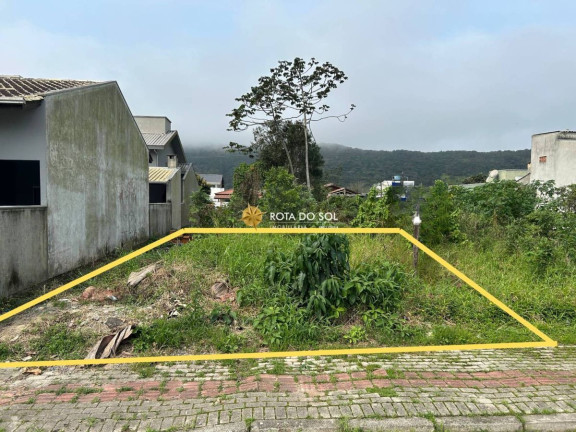 Terreno à Venda, 281 m² em Zimbros - Bombinhas