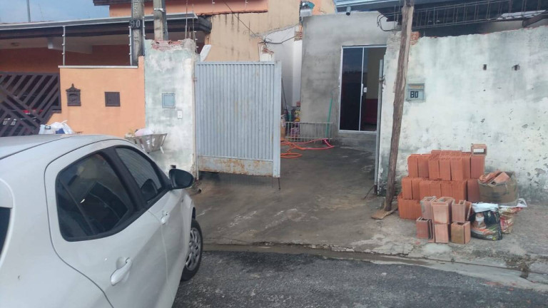 Casa com 2 Quartos à Venda,  em Jardim São Luís - Votorantim