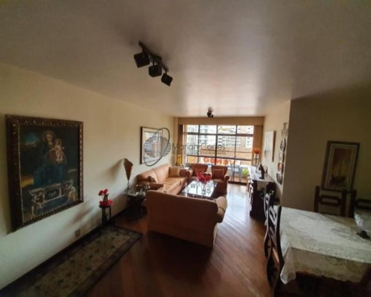 Imagem Imóvel com 3 Quartos à Venda, 180 m² em Icaraí - Niterói Imagem Imóvel com 3 Quartos à Venda, 180 m² em Icaraí - Niterói