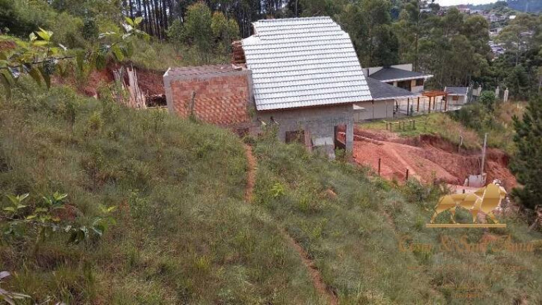 Terreno à Venda, 668 m² em V Cristina - Campos Do Jordão