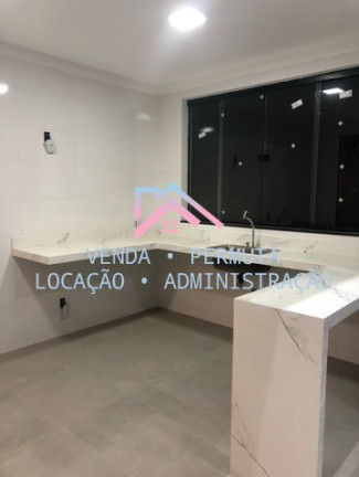 Imagem Casa com 3 Quartos à Venda,  em Jardim Marambaia Ii - Jundiaí