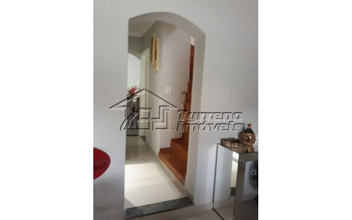 Imagem Casa com 3 Quartos à Venda, 250 m² em Jardim Das Indústrias - São José Dos Campos