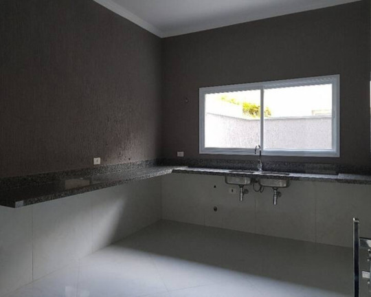 Imagem Casa com 3 Quartos à Venda, 303 m² em Alphaville - Santana De Parnaíba Imagem Casa com 3 Quartos à Venda, 303 m² em Alphaville - Santana De Parnaíba