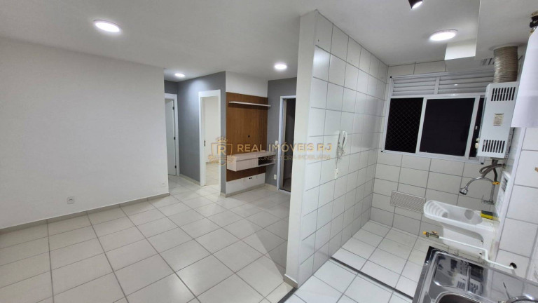 Imagem Apartamento com 2 Quartos à Venda, 52 m² em Penha - Rio De Janeiro Imagem Apartamento com 2 Quartos à Venda, 52 m² em Penha - Rio De Janeiro