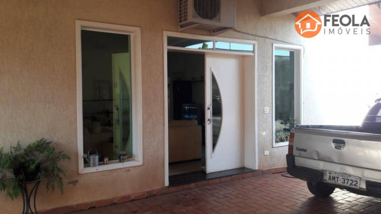 Imagem Chácara com 4 Quartos à Venda, 560 m² em Chácara Letônia - Americana Imagem Chácara com 4 Quartos à Venda, 560 m² em Chácara Letônia - Americana