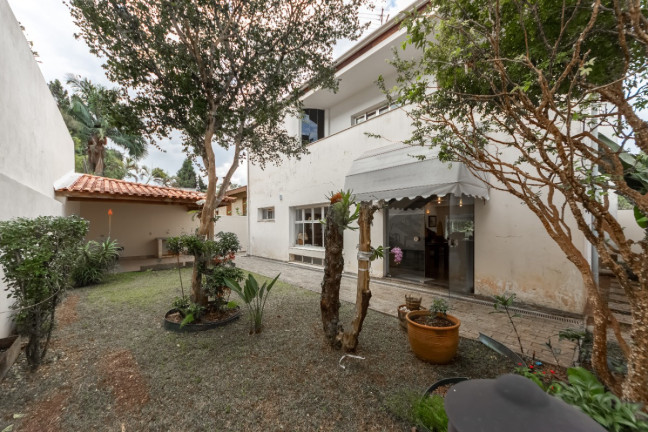 Imagem Casa com 3 Quartos à Venda, 700 m² em Jardim Dos Estados - São Paulo