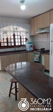 Imagem Casa com 3 Quartos à Venda, 220 m² em Parque Gerassi - Santo André Imagem Casa com 3 Quartos à Venda, 220 m² em Parque Gerassi - Santo André
