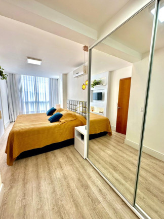 Imagem Casa com 4 Quartos à Venda, 220.000 m² em Colina De Laranjeiras - Serra Imagem Casa com 4 Quartos à Venda, 220.000 m² em Colina De Laranjeiras - Serra