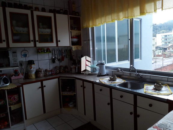 Imagem Apartamento com 3 Quartos à Venda, 124 m² em Nossa Senhora De Lourdes - Santa Maria Imagem Apartamento com 3 Quartos à Venda, 124 m² em Nossa Senhora De Lourdes - Santa Maria