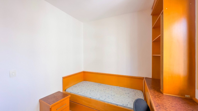 Imagem Imóvel com 3 Quartos à Venda, em Higienópolis - Porto Alegre Imagem Imóvel com 3 Quartos à Venda, em Higienópolis - Porto Alegre