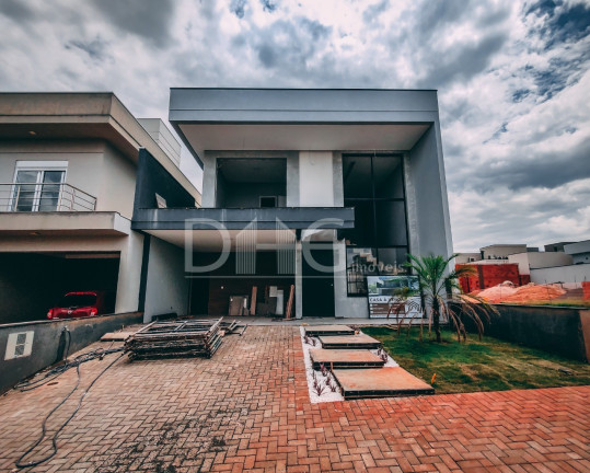 Casa com 3 Quartos à Venda, 250 m² em Residencial Clube Portinari - Paulínia
