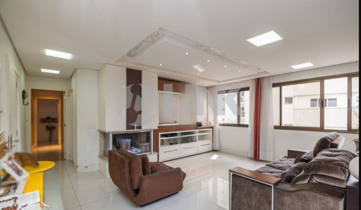 Imagem Apartamento com 3 Quartos à Venda, 157 m² em Bela Vista - Porto Alegre