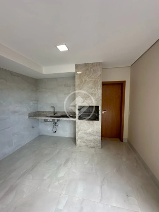 Imagem Casa com 5 Quartos à Venda, 400 m² em Condomínio Portal Do Sol Golfe Green - Goiânia Imagem Casa com 5 Quartos à Venda, 400 m² em Condomínio Portal Do Sol Golfe Green - Goiânia