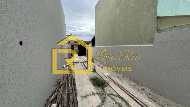 Imagem Casa com 3 Quartos à Venda, 90 m² em Village Rio Das Ostras - Rio Das Ostras