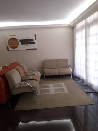 Imagem Sobrado com 3 Quartos à Venda, 330 m² em Jardim Semiramis - Cotia