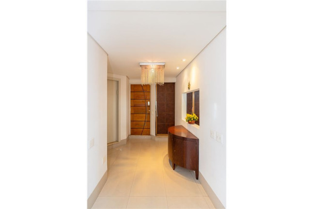 Imagem Imóvel com 4 Quartos à Venda,  em Moema - São Paulo