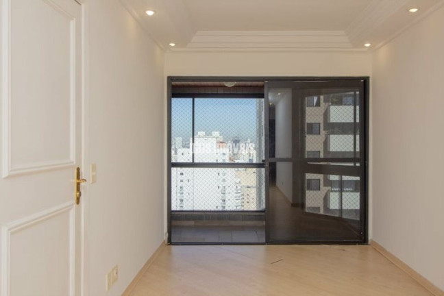 Imagem Apartamento com 2 Quartos à Venda, 70 m² em Cerqueira César - São Paulo