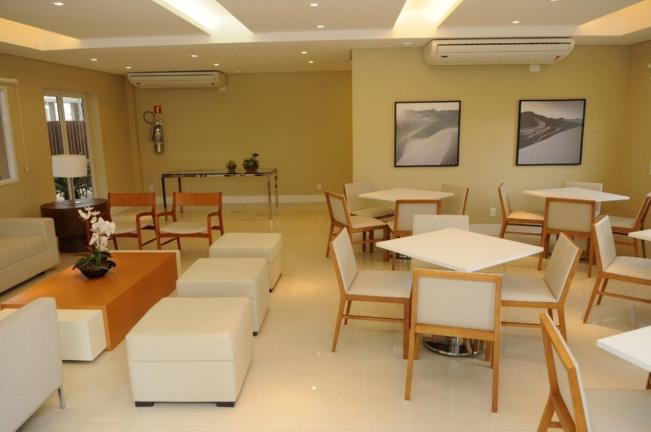 Imagem Imóvel com 2 Quartos à Venda, 54 m² em Jacarepaguá - Rio De Janeiro Imagem Imóvel com 2 Quartos à Venda, 54 m² em Jacarepaguá - Rio De Janeiro