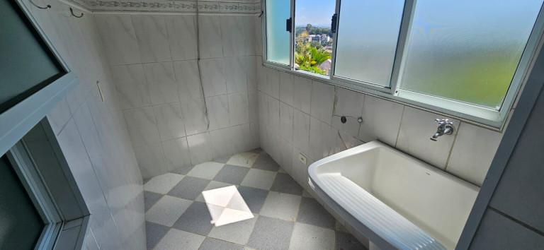 Imagem Sobrado com 4 Quartos à Venda, 300 m² em Parque Residencial Itapeti - Mogi Das Cruzes Imagem Sobrado com 4 Quartos à Venda, 300 m² em Parque Residencial Itapeti - Mogi Das Cruzes
