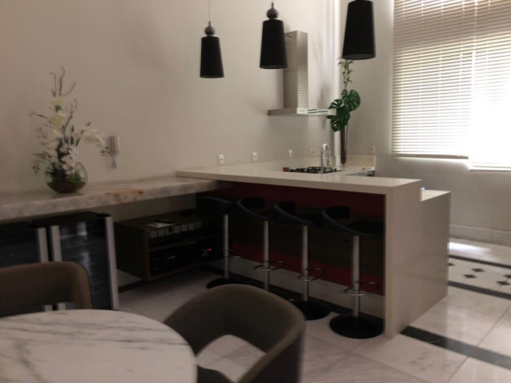 Imagem Apartamento com 3 Quartos à Venda, 307 m² em Atiradores - Joinville