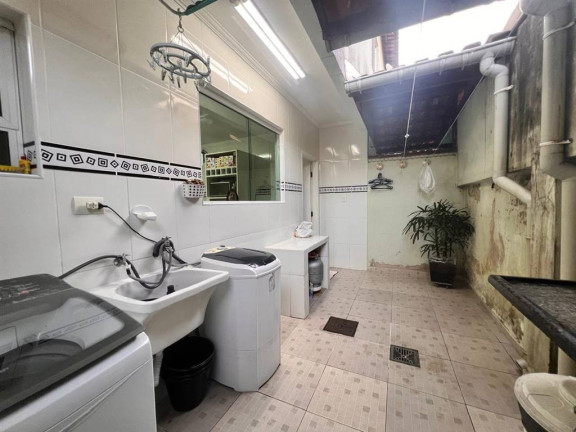 Imagem Casa com 3 Quartos à Venda, 121 m² em Maracanã - Praia Grande Imagem Casa com 3 Quartos à Venda, 121 m² em Maracanã - Praia Grande