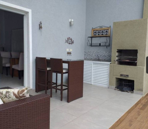 Imagem Casa com 4 Quartos à Venda, 320 m² em Alphaville - Santana De Parnaíba Imagem Casa com 4 Quartos à Venda, 320 m² em Alphaville - Santana De Parnaíba