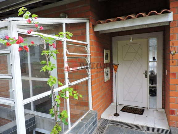 Imagem Casa de Condomínio com 4 Quartos à Venda, 205 m² em Jardim Indaiá - Embu Das Artes Imagem Casa de Condomínio com 4 Quartos à Venda, 205 m² em Jardim Indaiá - Embu Das Artes