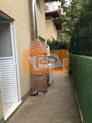 Imagem Casa de Condomínio com 3 Quartos à Venda,  em Nogueira - Petrópolis