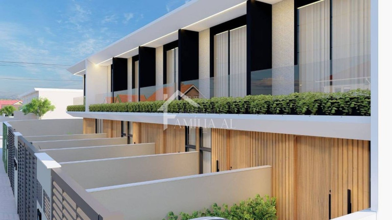 Casa com 2 Quartos à Venda, 67 m² em Jardim Iririú - Joinville