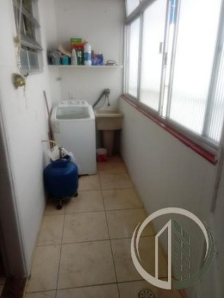 Imagem Apartamento com 3 Quartos à Venda, 130 m² em Embaré - Santos