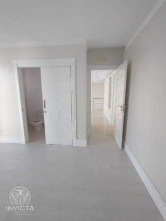 Imagem Apartamento com 4 Quartos à Venda, 234 m² em Centro - Balneário Camboriú Imagem Apartamento com 4 Quartos à Venda, 234 m² em Centro - Balneário Camboriú