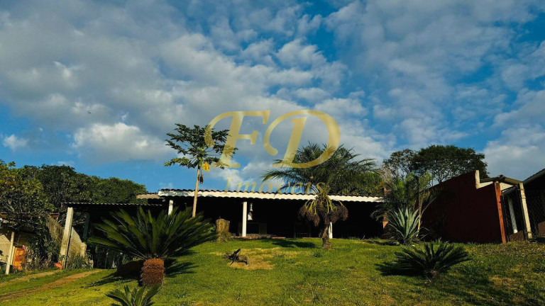 Imagem Chácara com 3 Quartos à Venda, 1.200 m² em Piracaia Imagem Chácara com 3 Quartos à Venda, 1.200 m² em Piracaia