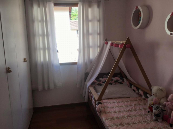 Imagem Casa com 2 Quartos à Venda, 82 m² em Parque Do Imbui - Teresópolis