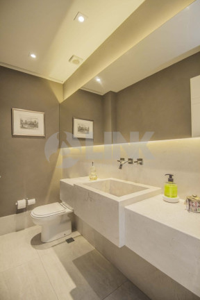 Imagem Apartamento com 4 Quartos à Venda, 251 m² em Moinhos De Vento - Porto Alegre