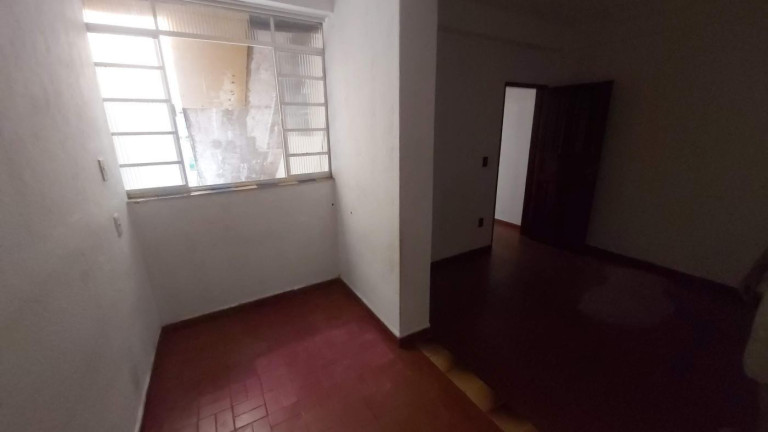Imagem Casa com 9 Quartos à Venda, 196 m² em Helena Maria - Osasco