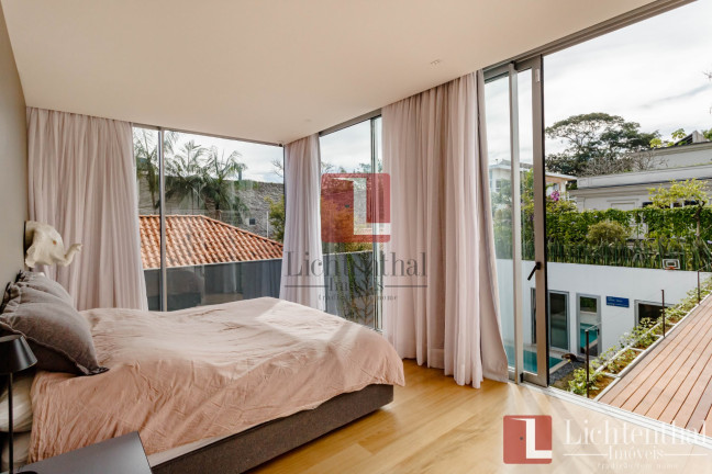 Imagem Casa com 4 Quartos à Venda, 400 m² em Jardim Paulista - São Paulo