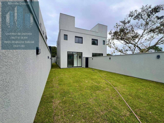 Imagem Casa com 3 Quartos à Venda, 115 m² em Rio Vermelho - Florianópolis Imagem Casa com 3 Quartos à Venda, 115 m² em Rio Vermelho - Florianópolis