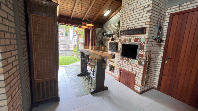 Imagem Imóvel com 3 Quartos à Venda,  em Panorâmico - Garopaba