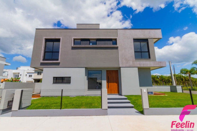 Imagem Casa com 3 Quartos à Venda, 140 m² em Ribeirão Da Ilha - Florianópolis Imagem Casa com 3 Quartos à Venda, 140 m² em Ribeirão Da Ilha - Florianópolis