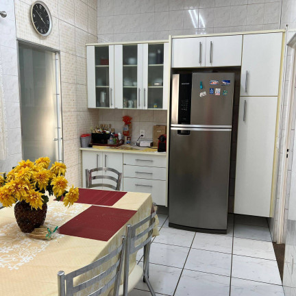 Imagem Casa com 3 Quartos à Venda, 360 m² em Centro - Bauru