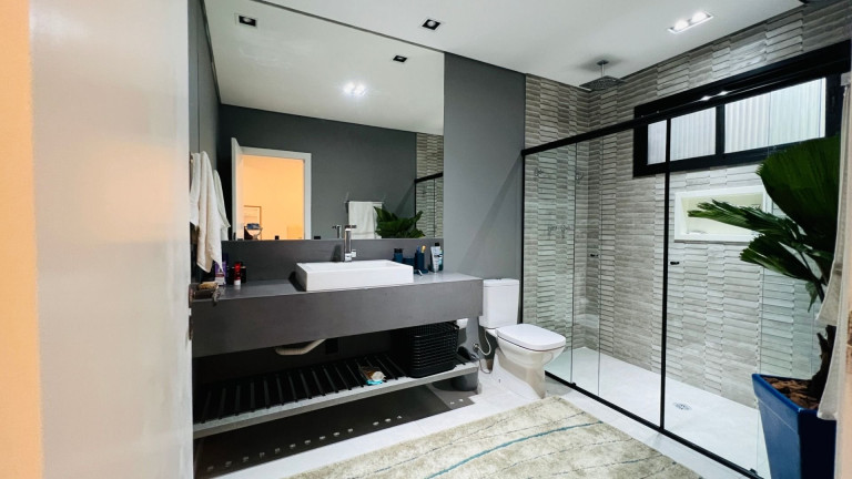 Imagem Imóvel com 4 Quartos à Venda,  em Riviera - Bertioga