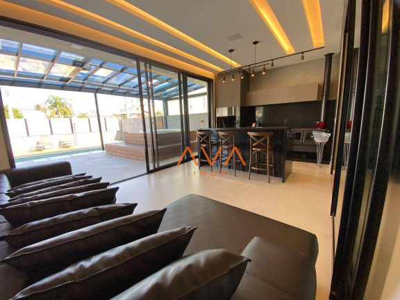 Imagem Casa com 4 Quartos à Venda, 360 m² em Ingleses - Florianópolis Imagem Casa com 4 Quartos à Venda, 360 m² em Ingleses - Florianópolis