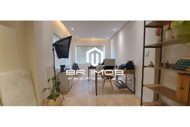 Imagem Casa com 4 Quartos à Venda, 300 m² em Cambuci - São Paulo Imagem Casa com 4 Quartos à Venda, 300 m² em Cambuci - São Paulo